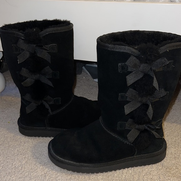 Koolaburra UGG Black Tall Boot - Picture 4 of 4